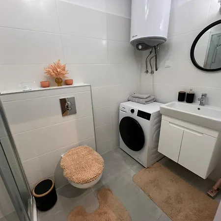 Lejlighed Rome Stylish W Working Space And Paid Parking Spot *