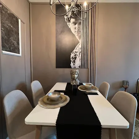 Apartmán Rome Stylish W Working Space And Paid Parking Spot