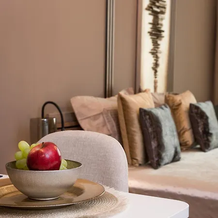 Rome Stylish W Working Space And Wifi Near Unss Daire