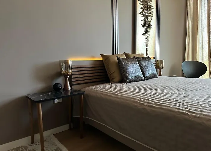 Rome Stylish W Working Space And Paid Parking Spot * Sófia